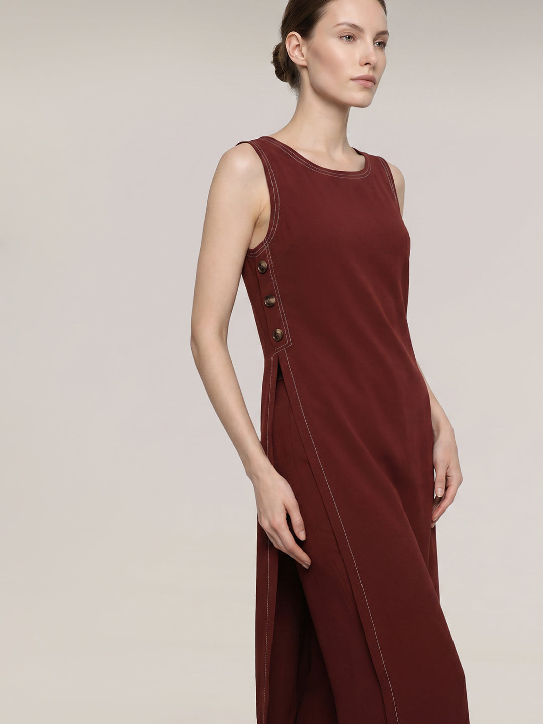 Sleeveless Long Top