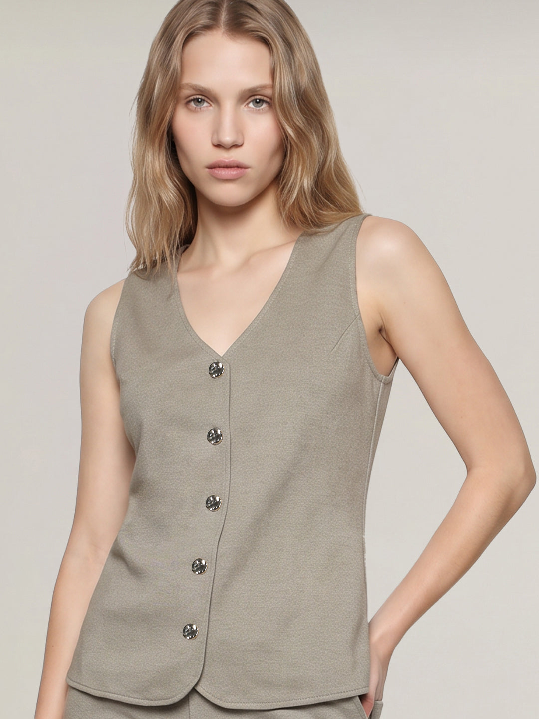 Sleeveless Knit Waistcoat