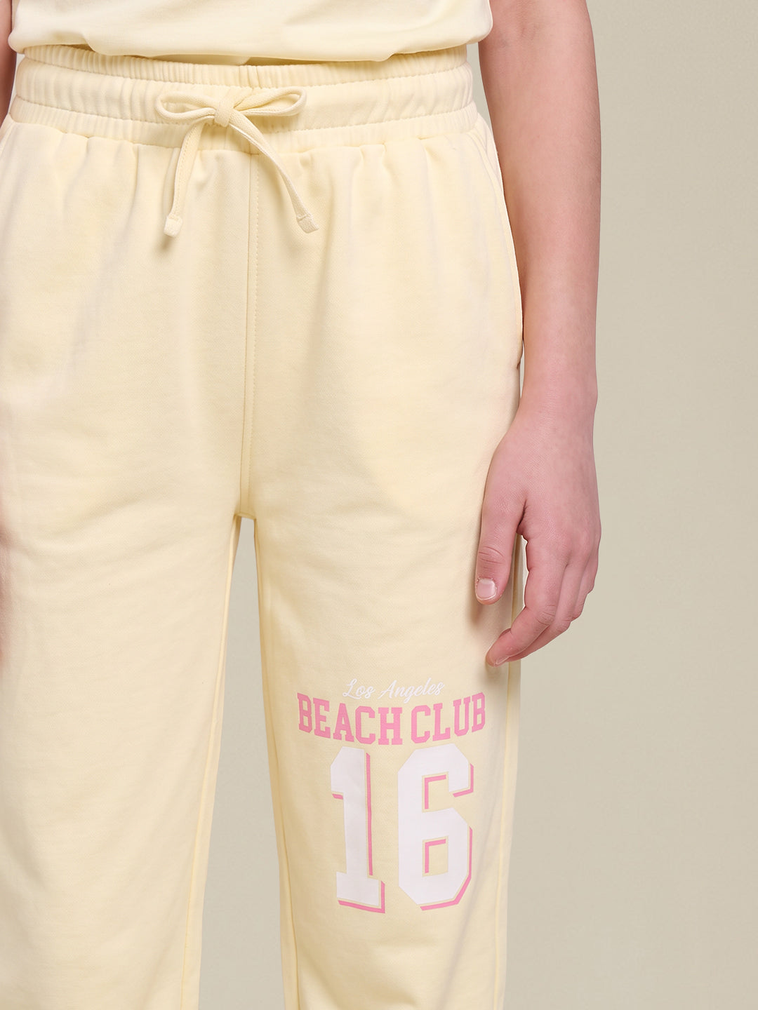 GIRLS Yellow Printed Jogger Pants