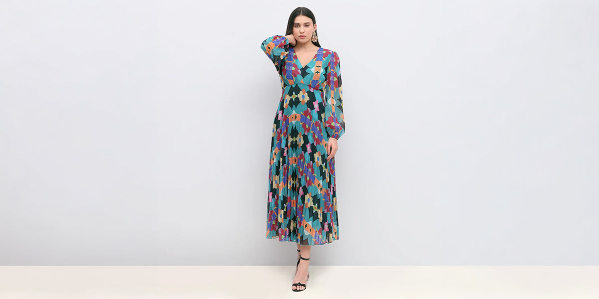 Maxi Dresses for Women: Elegant Outfit Ideas for Day to Night