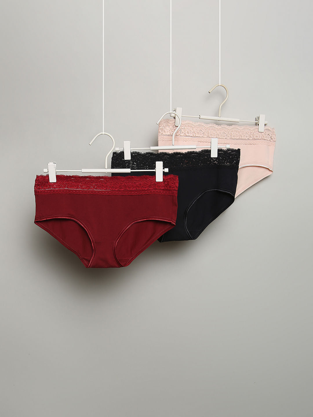 Intimates Pack Of 3 Midi Lace Briefs