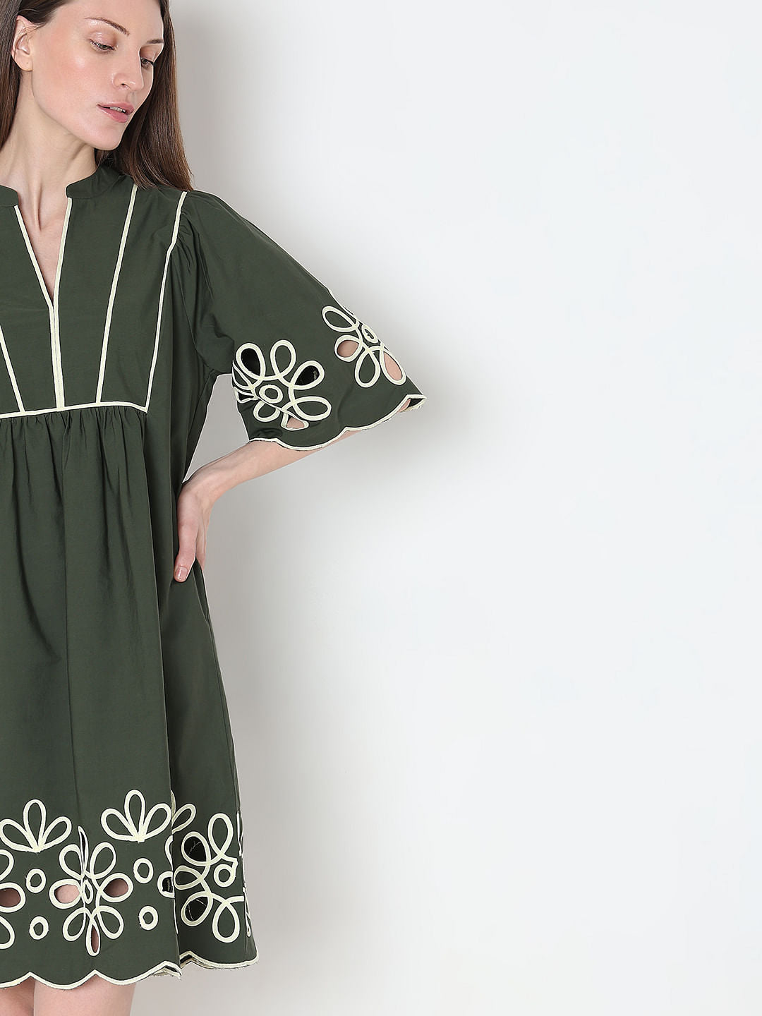 Green Contrast Piping Dress