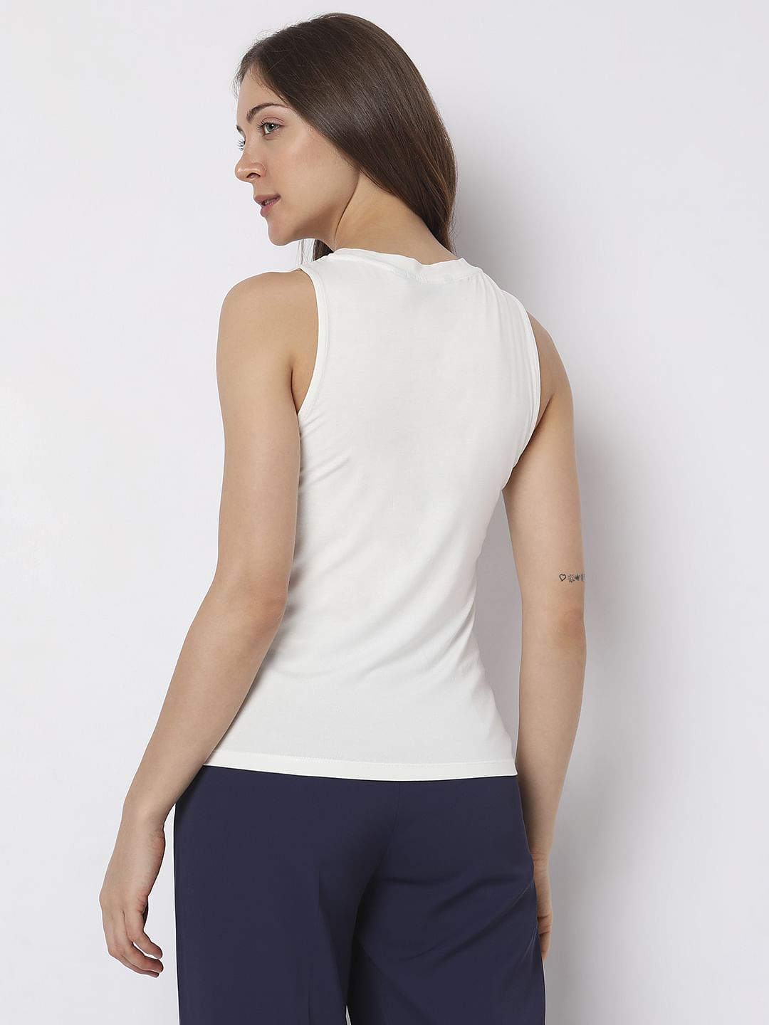 White O-Neck Tank Top