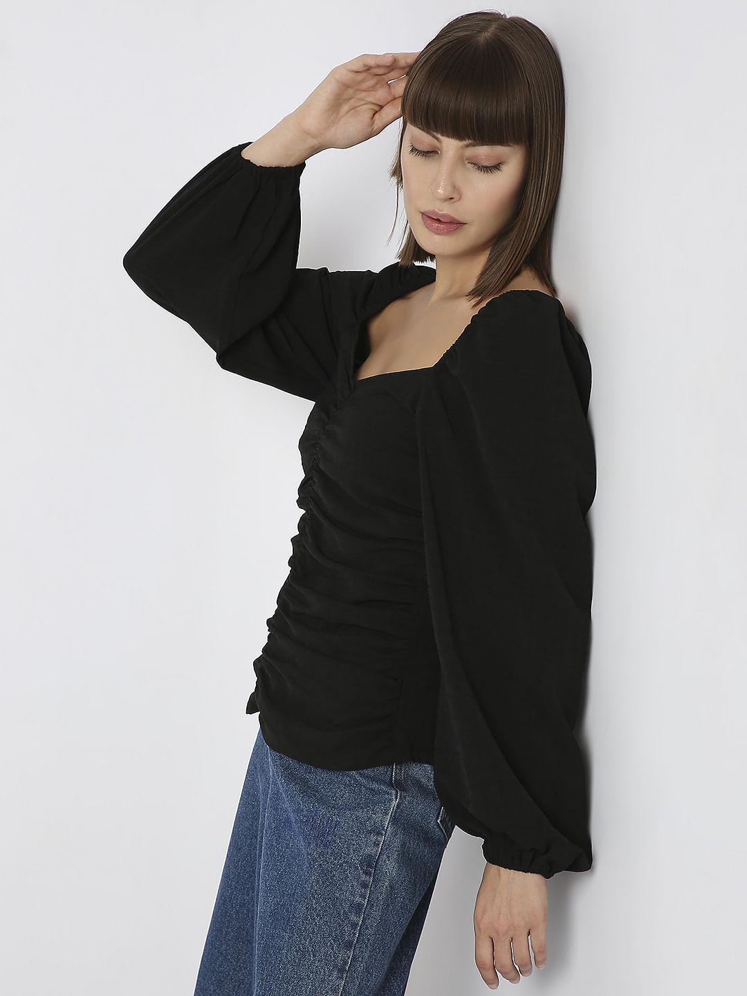 Black Ruched Volume Sleeves Top