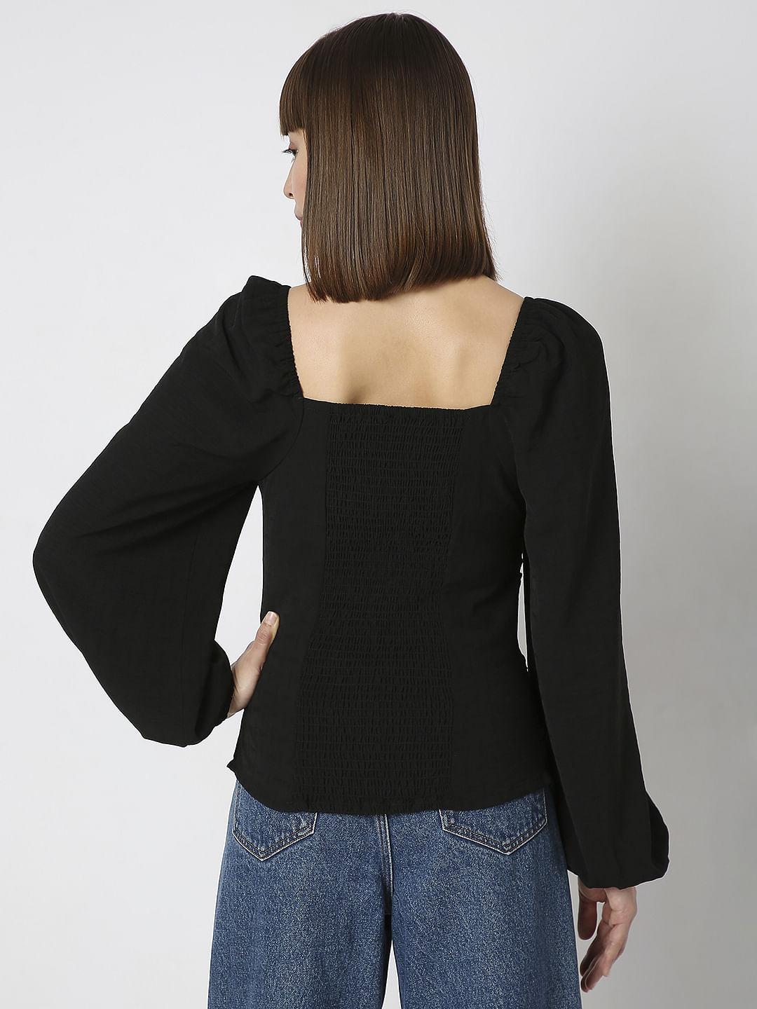 Black Ruched Volume Sleeves Top