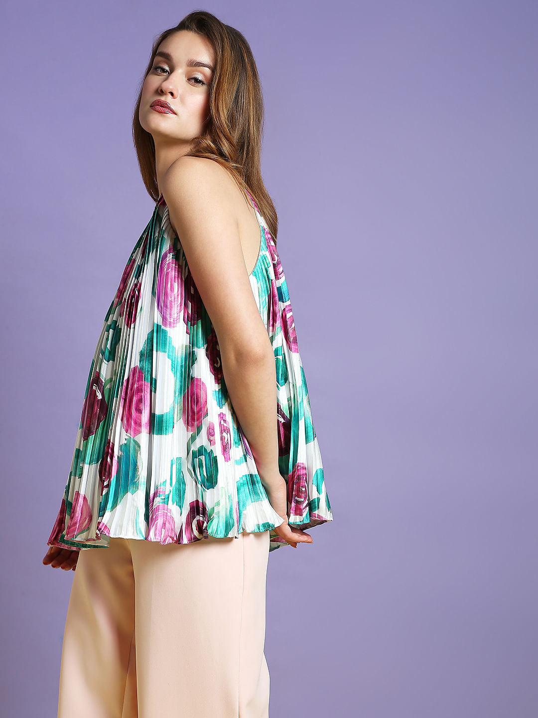 Marquee White Floral Pleated Top