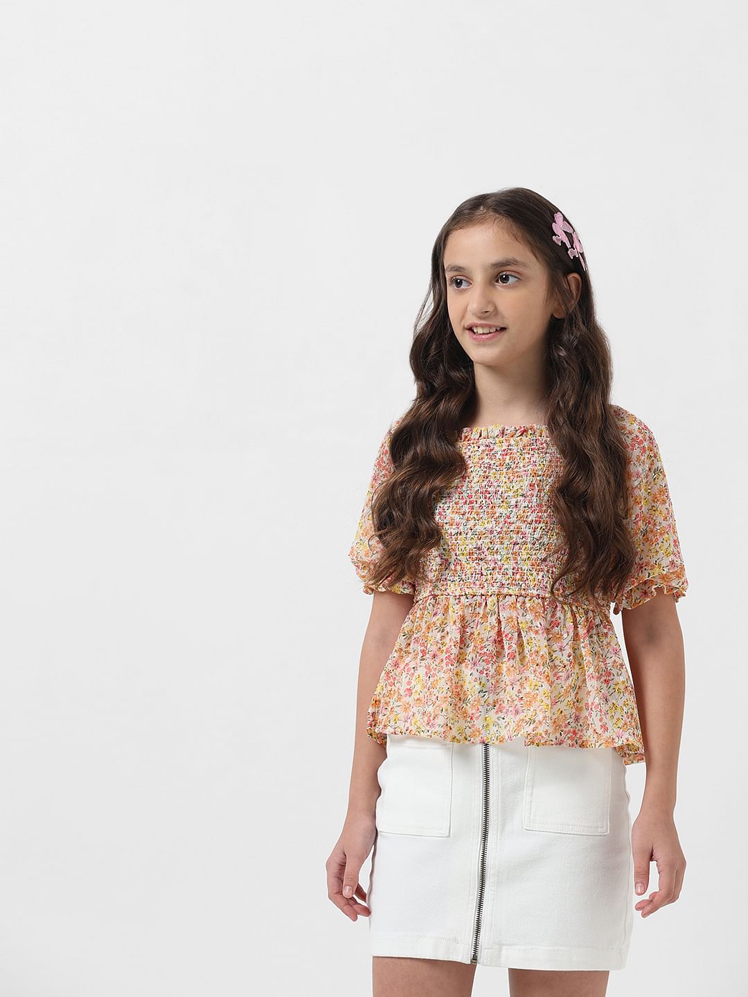 Girl Off-White Floral Smocked Top - 5/6Y