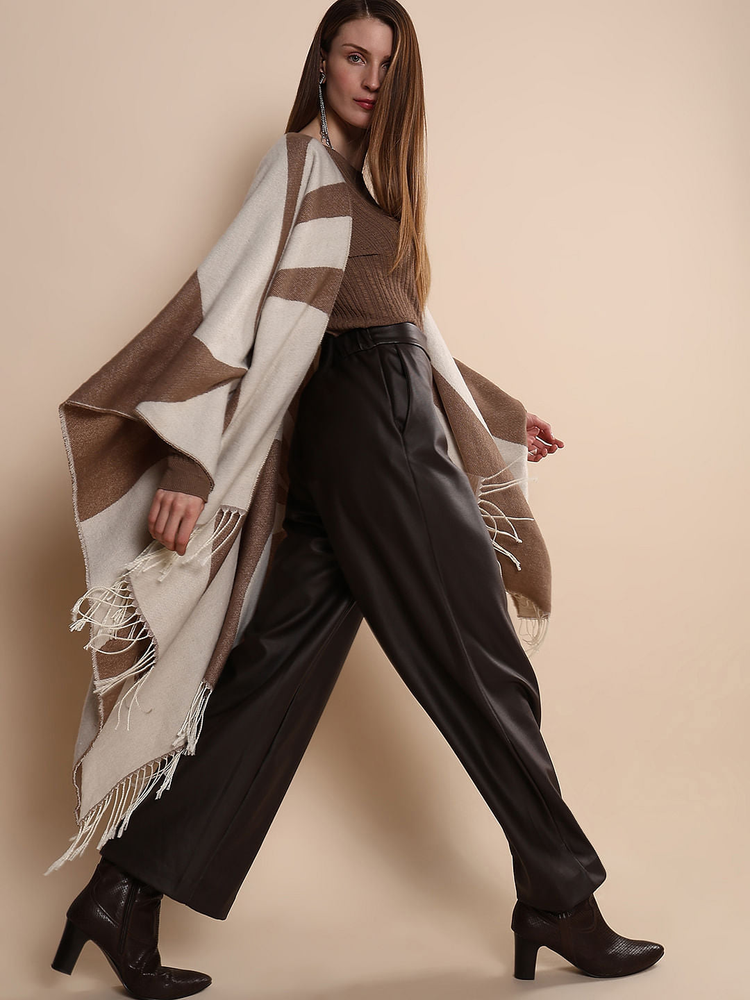 Beige & White Poncho