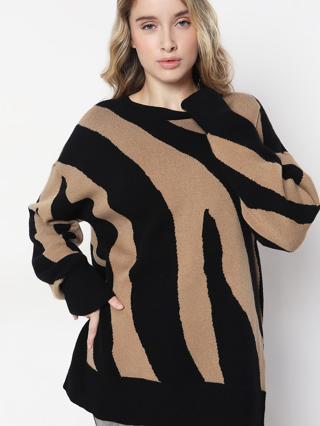 Black Abstract Print Long Pullover