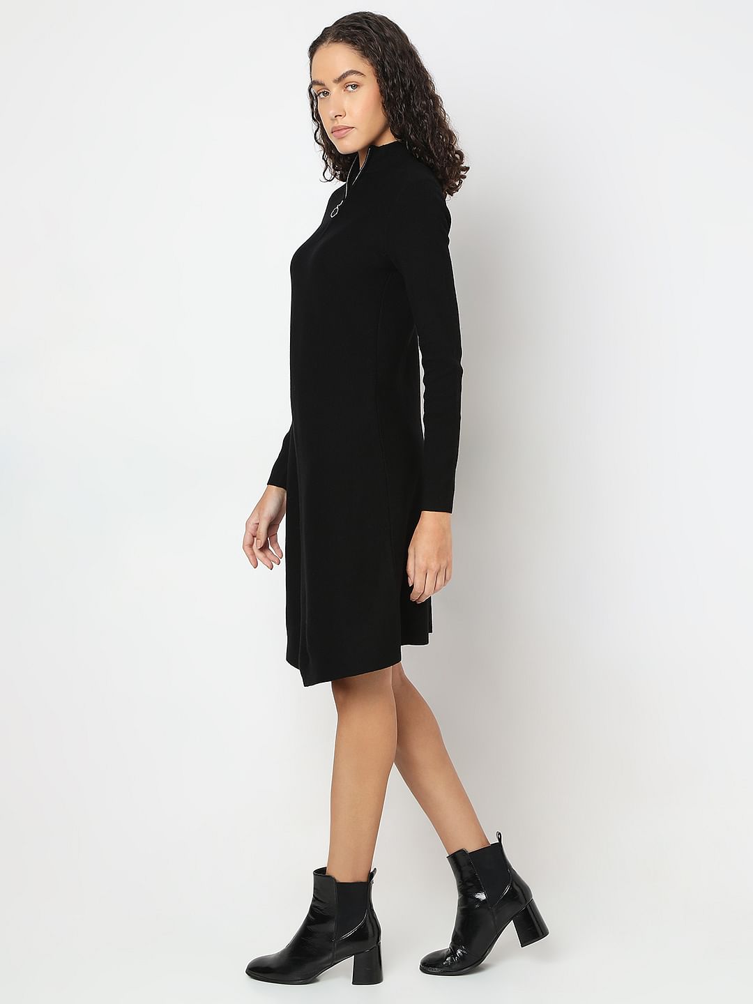 BLACK ZIP-NECK DRESS