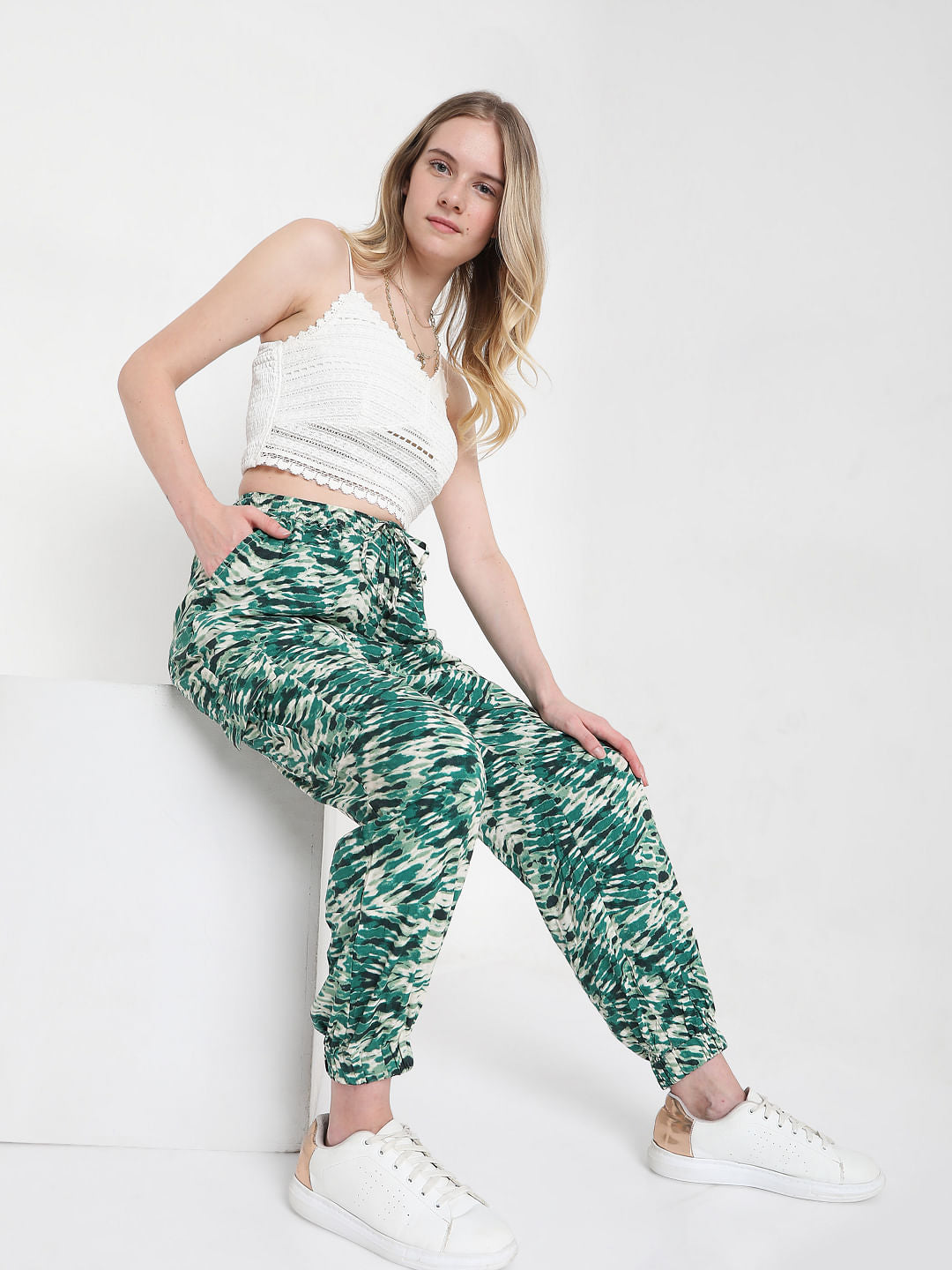 Green Abstract Print Co-Ord Set Pants