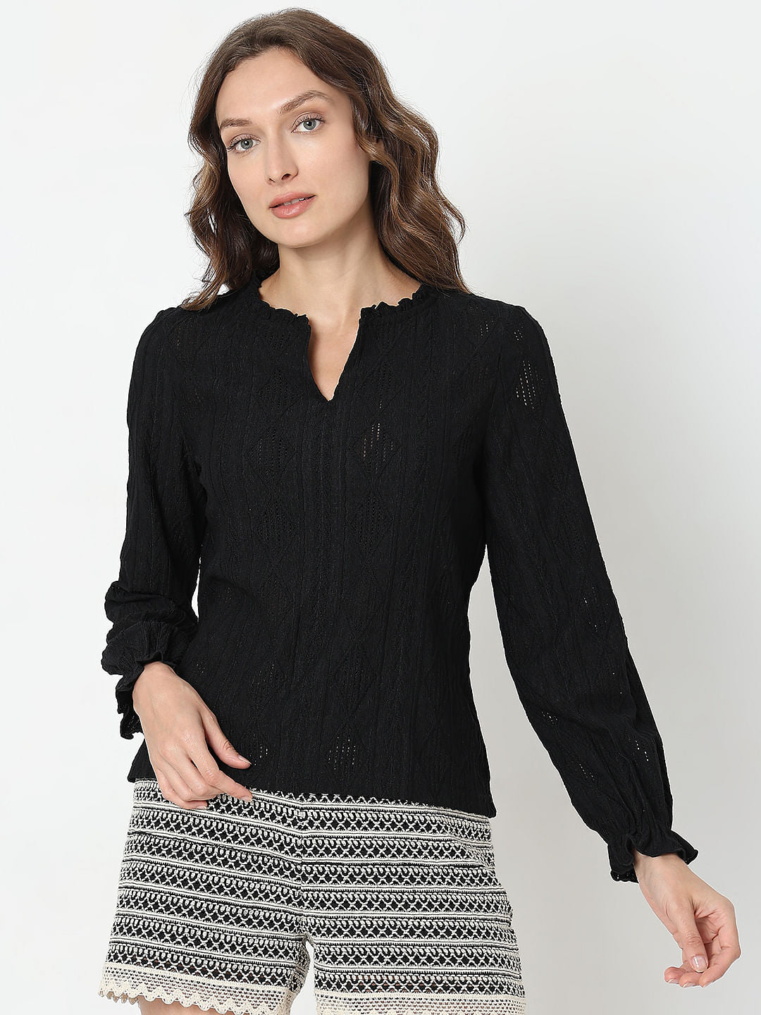 Black Frill Collar Knit Top