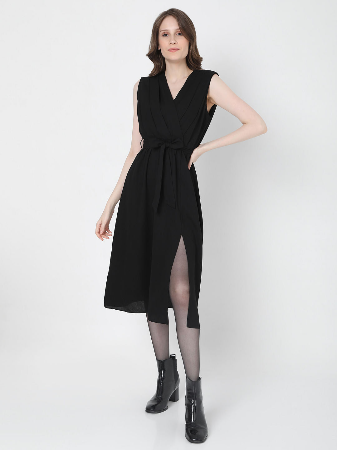 Black Sleeveless Midi Dress