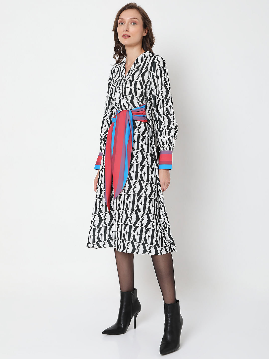 White Typographic Print Midi Dress