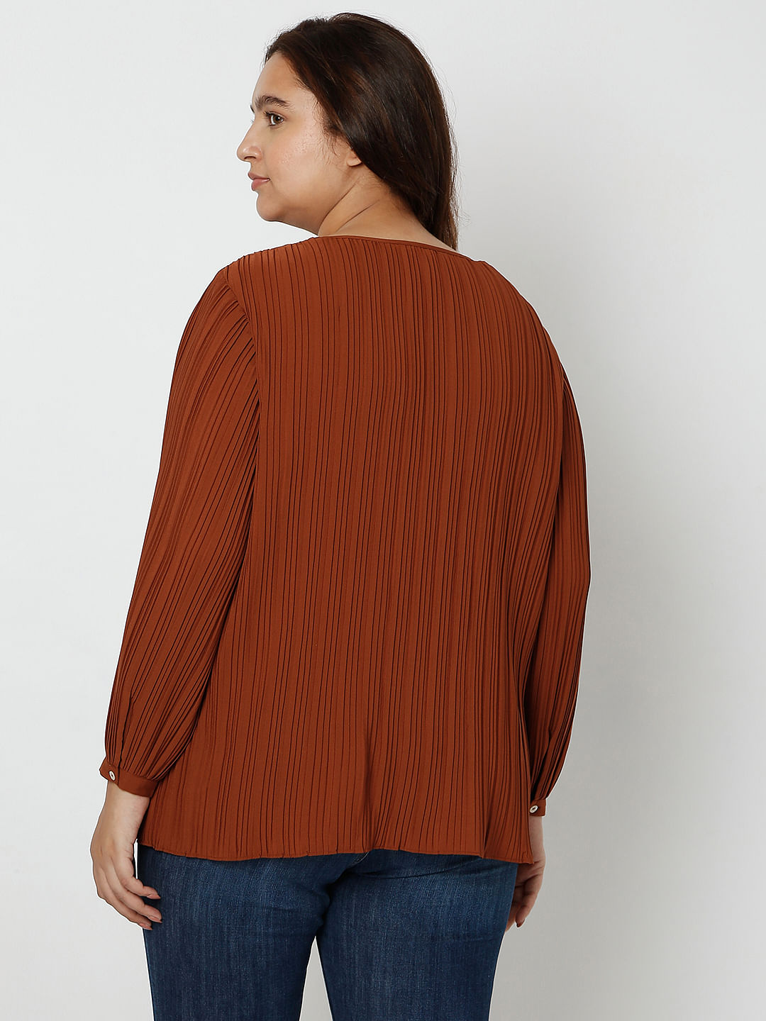 Curve Brown Pleated Top