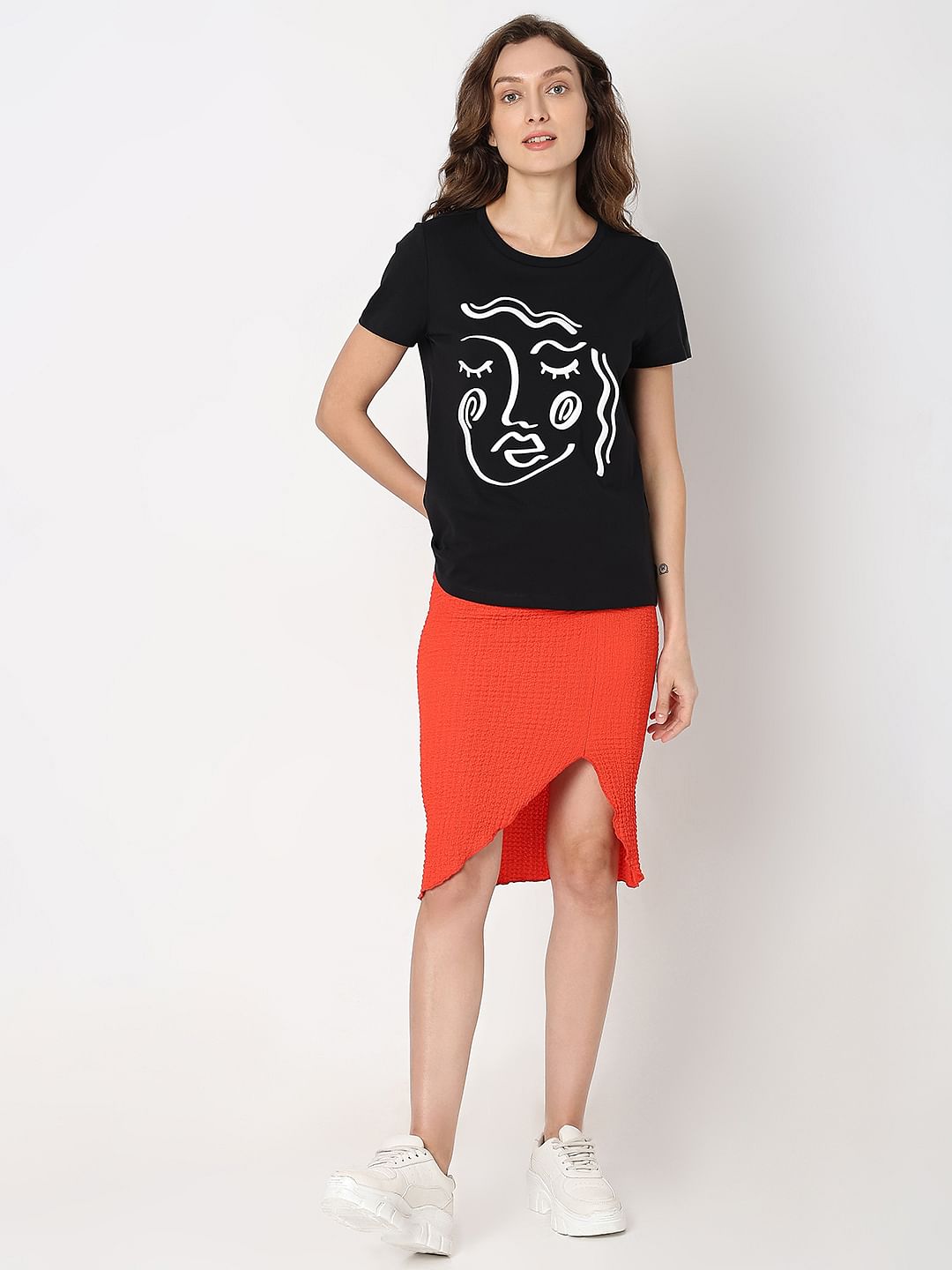 Black Face Outline T-Shirt