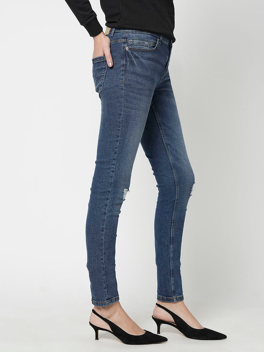 I.Scenery By Vero Moda Blue Mid Rise Distressed Skinny Jeans