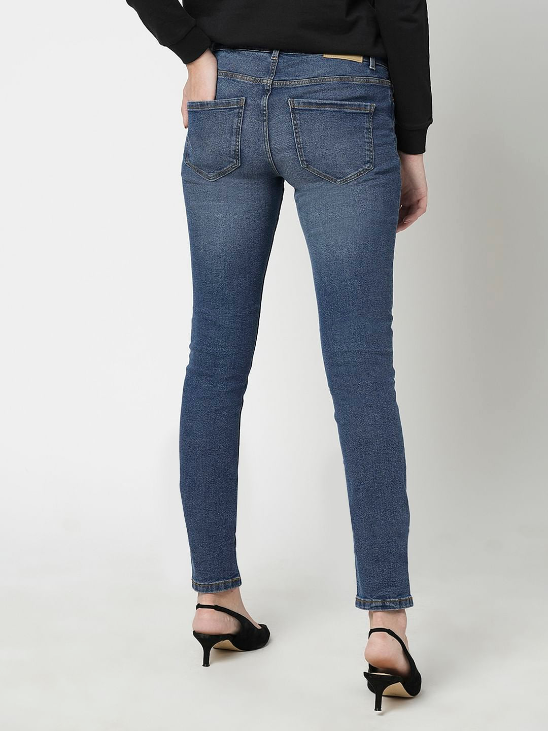 I.Scenery By Vero Moda Blue Mid Rise Distressed Skinny Jeans
