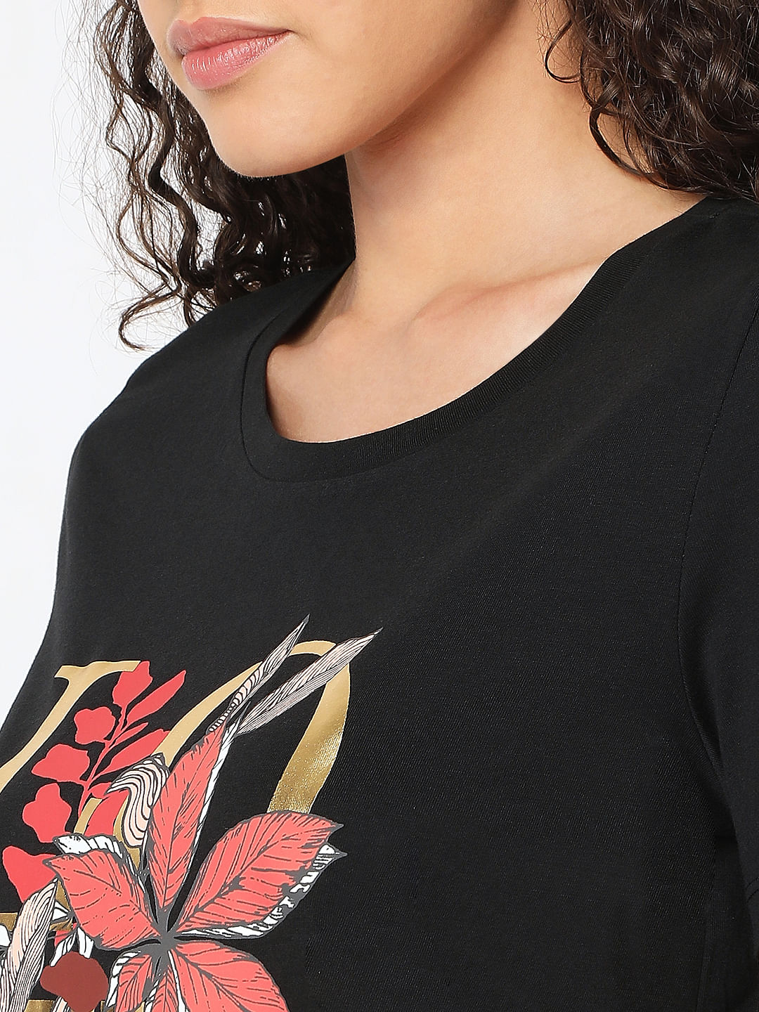 Black Round Neck Printed T-Shirt