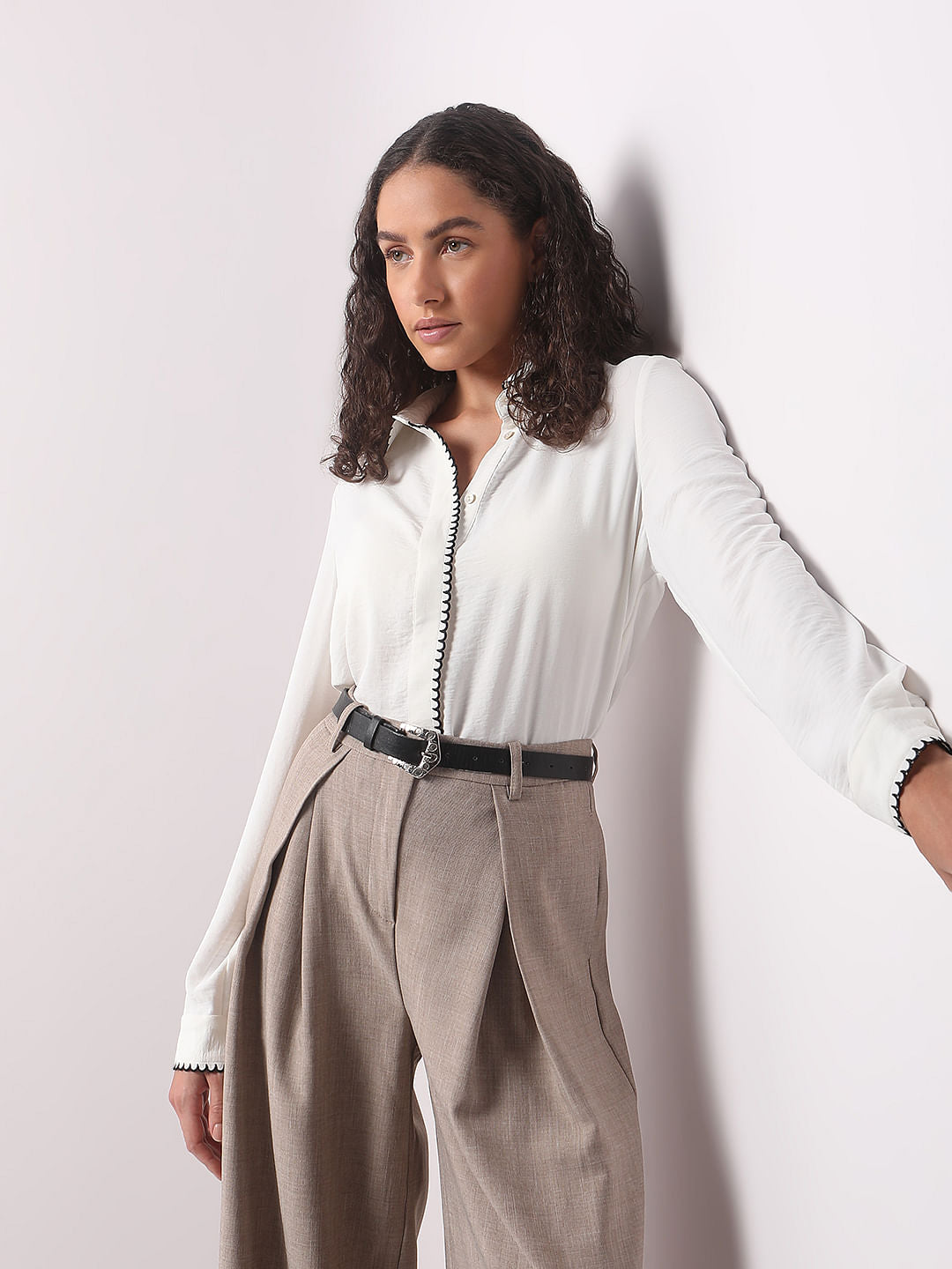 White Scallop Detail Shirt