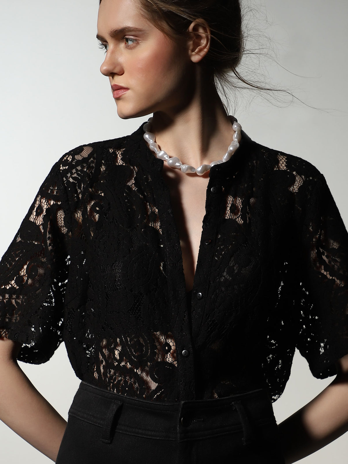 White Pearl Necklace - ONE