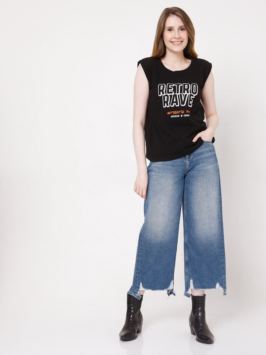 Black Sleeveless Text Print T-Shirt