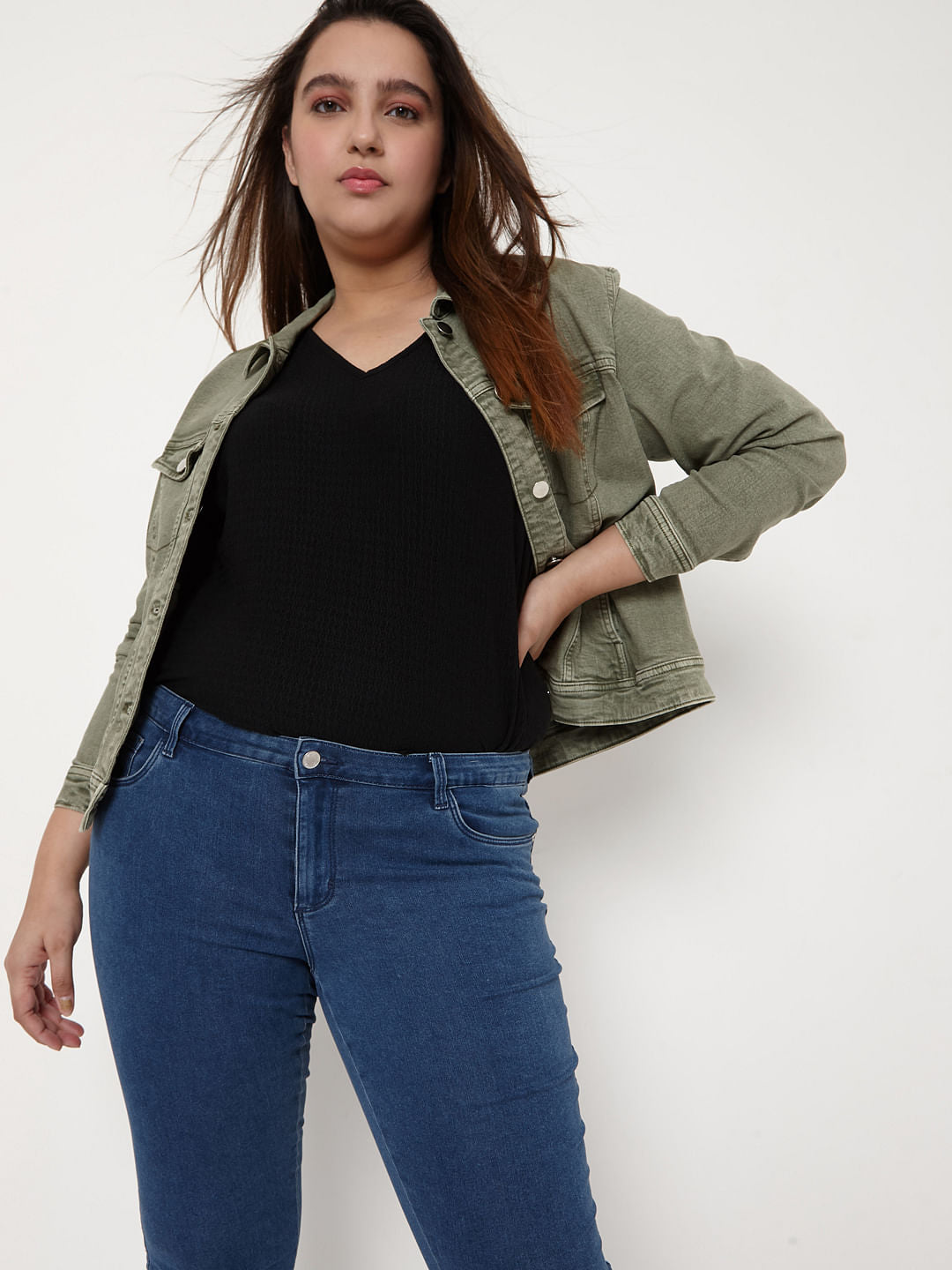Curve Black V Neck Knit Top - L