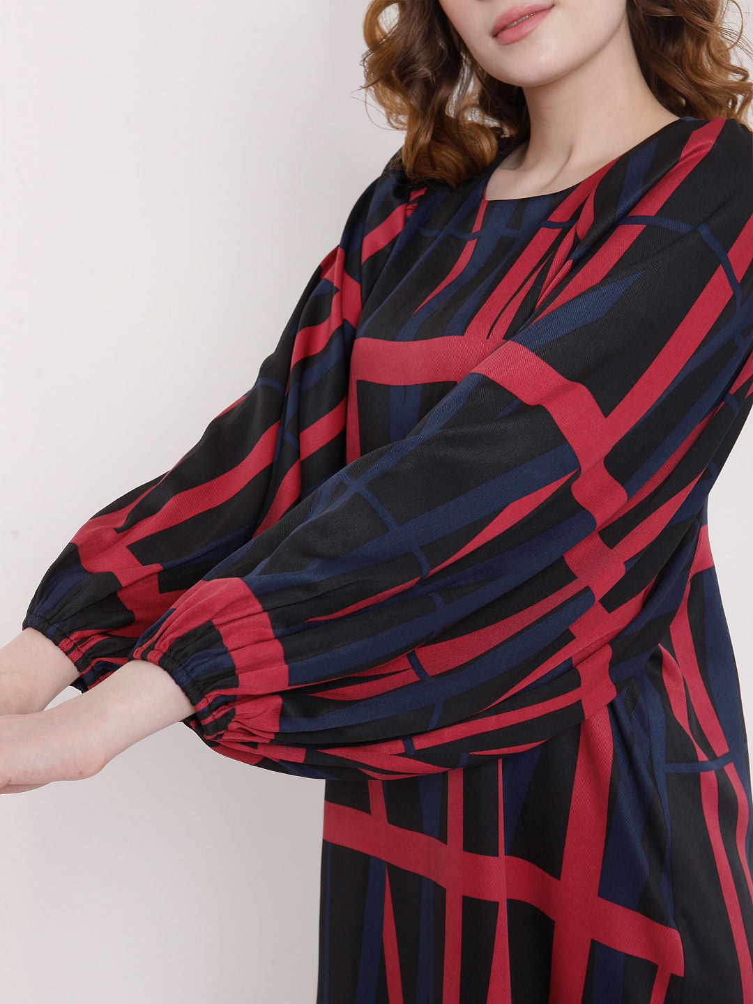 Black Geometric Print Shift Dress