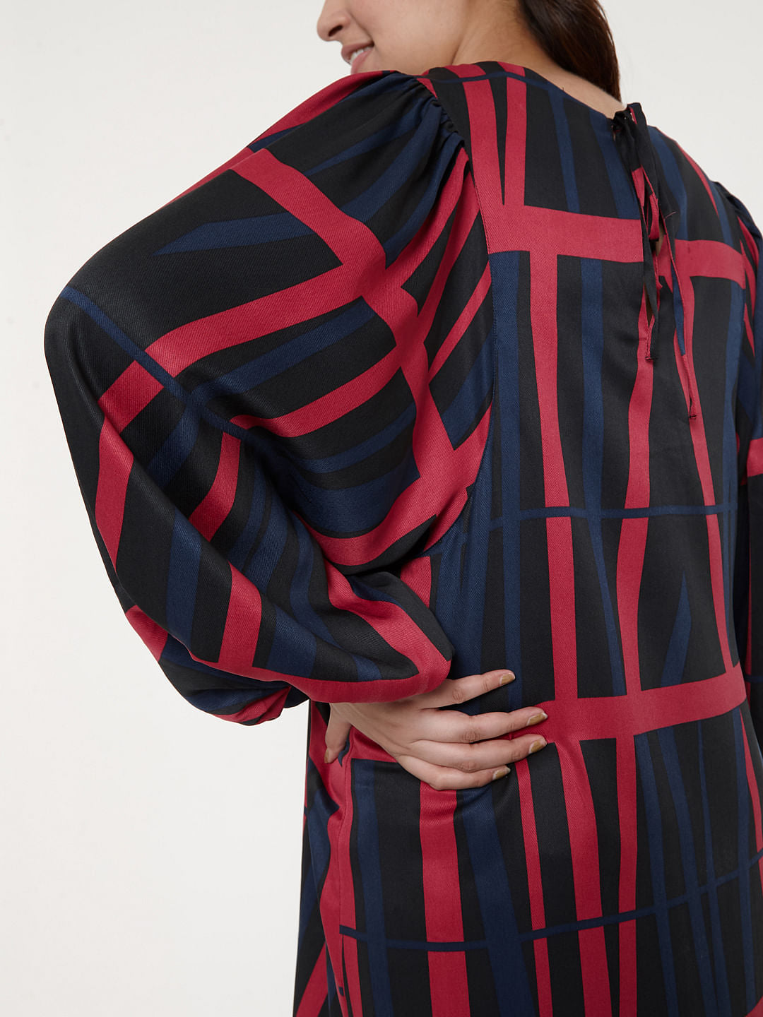 Curve Black Geometric Print Shift Dress