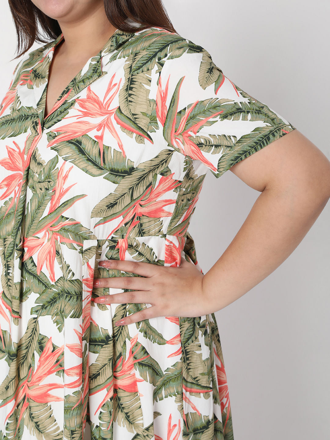 Curve White Collared Tropical Print Dress