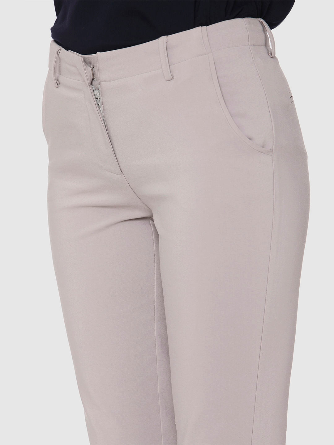 Grey Mid Rise Ankle Length Slim Fit Pants