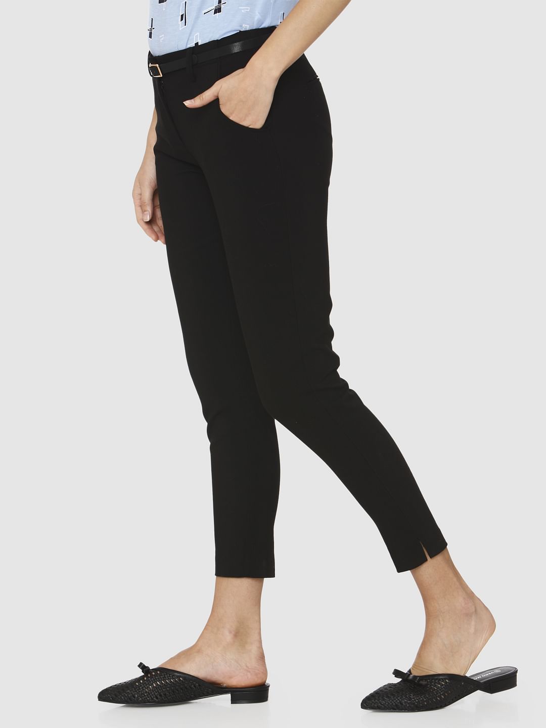 Black Mid Rise Ankle Length Slim Fit Pants