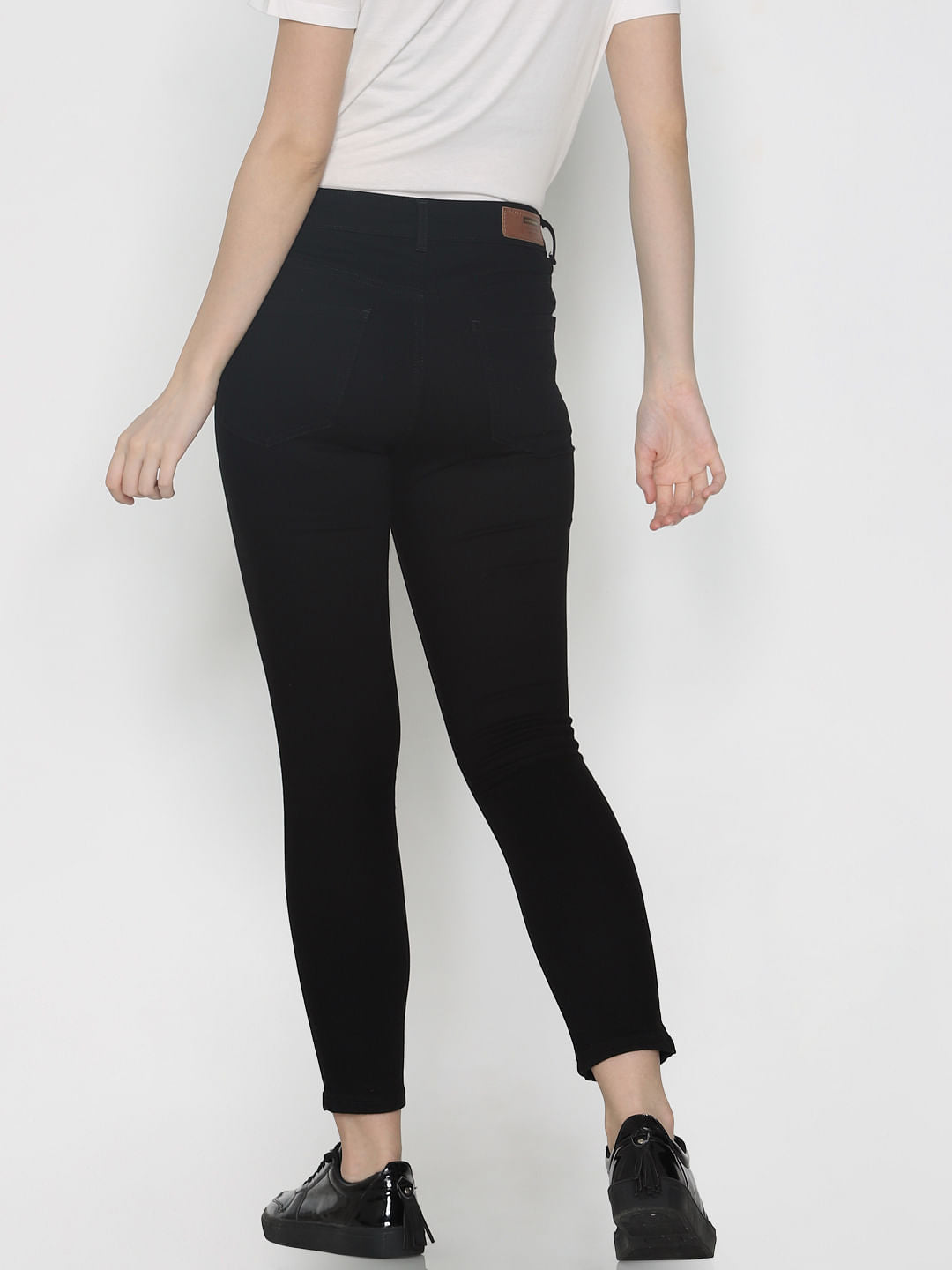 Black Mid Rise Skinny Fit Jeans