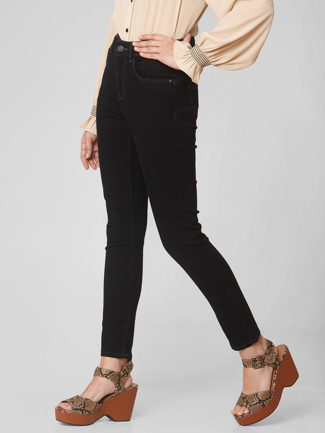 Black Mid Rise Skinny Fit Jeans
