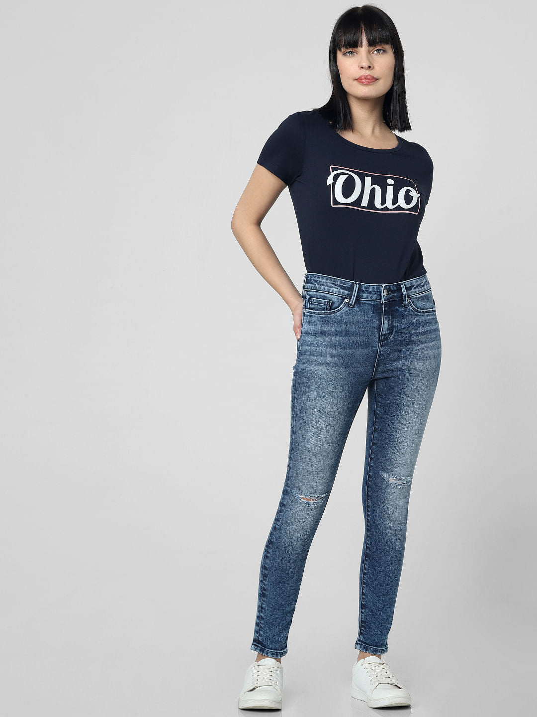Blue Mid Rise Knee Ripped Skinny Fit Jeans