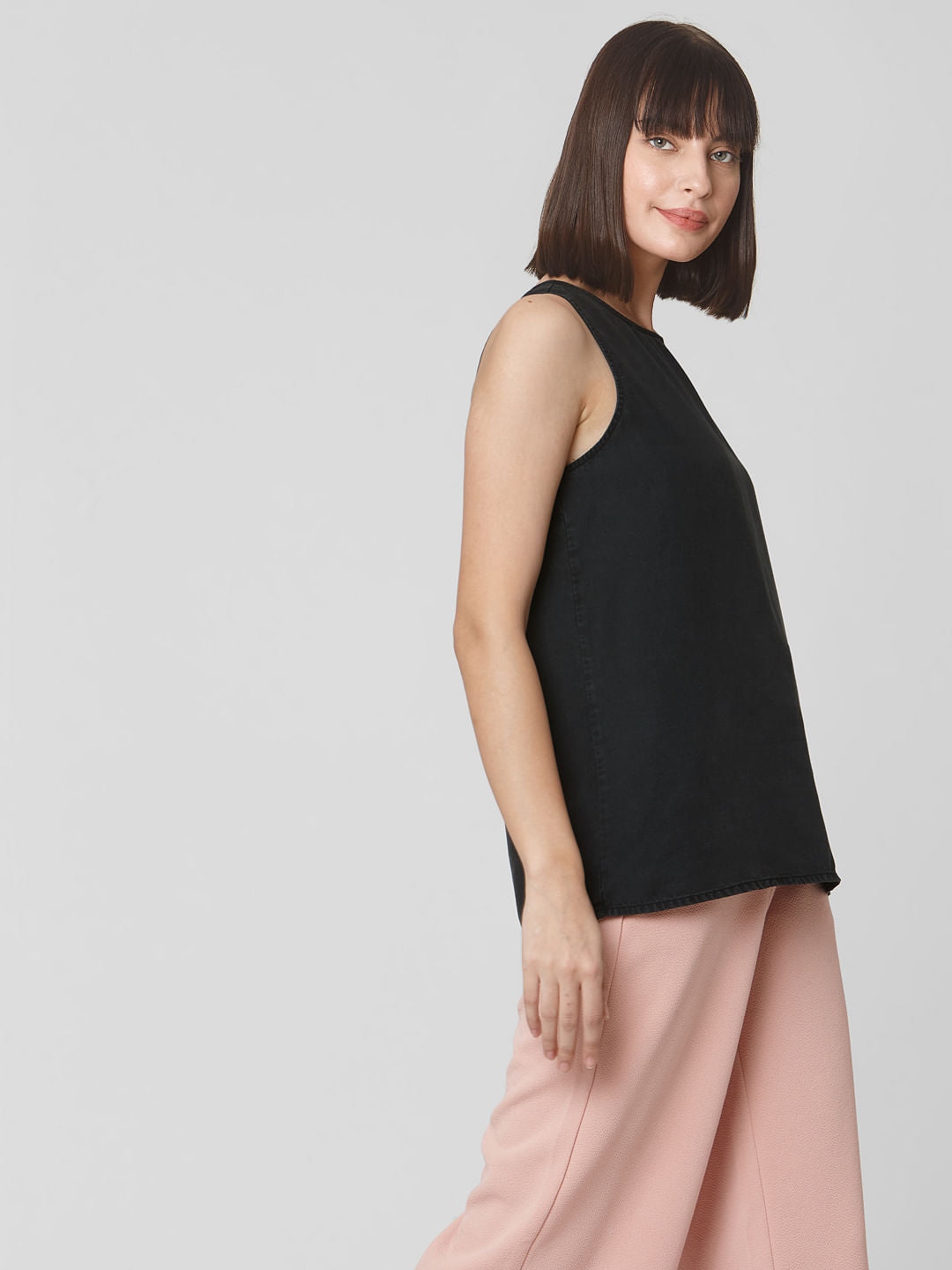 Black Sleeveless Top