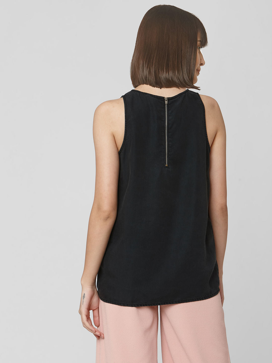 Black Sleeveless Top