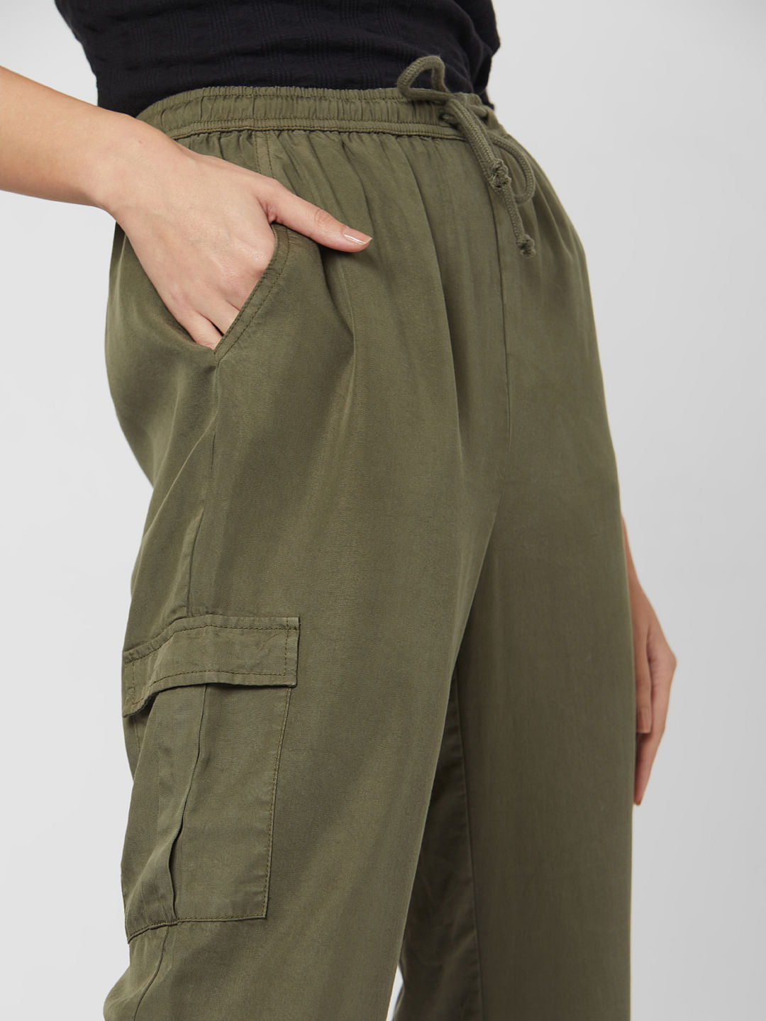 Green Mid Rise Pants
