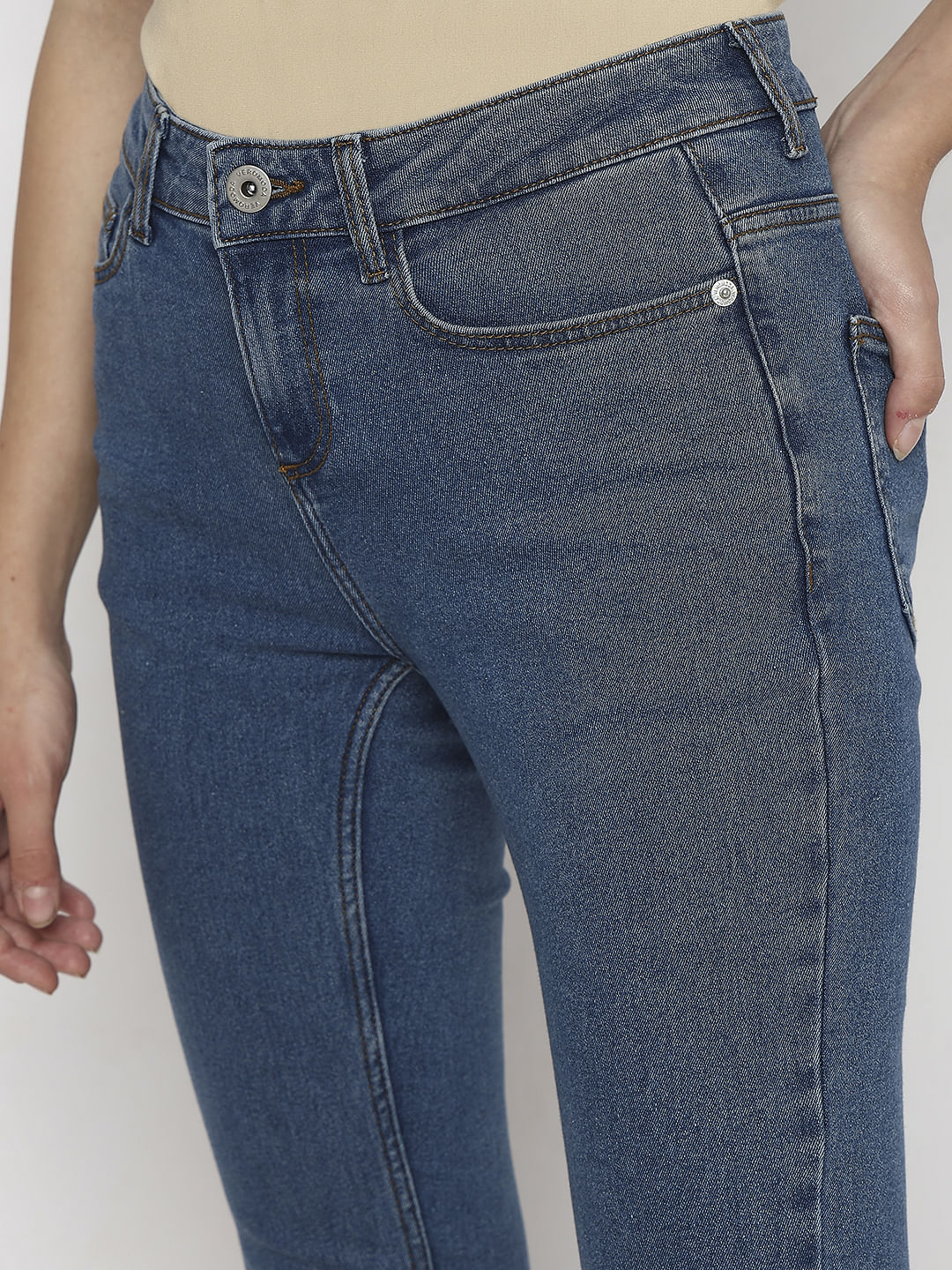 Blue Mid Rise Wendy Skinny Fit Jeans