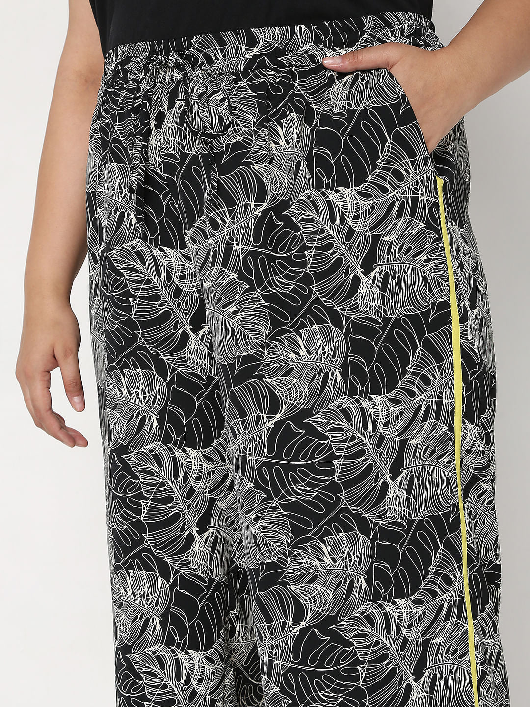 Curve Black Printed Co-Ord Set Pants