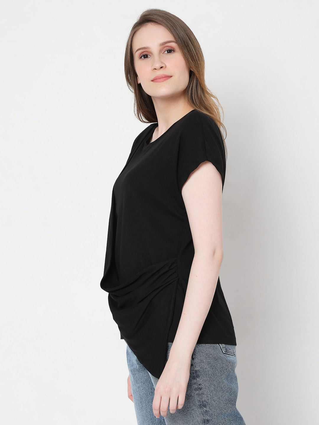 Black Asymmetric Top