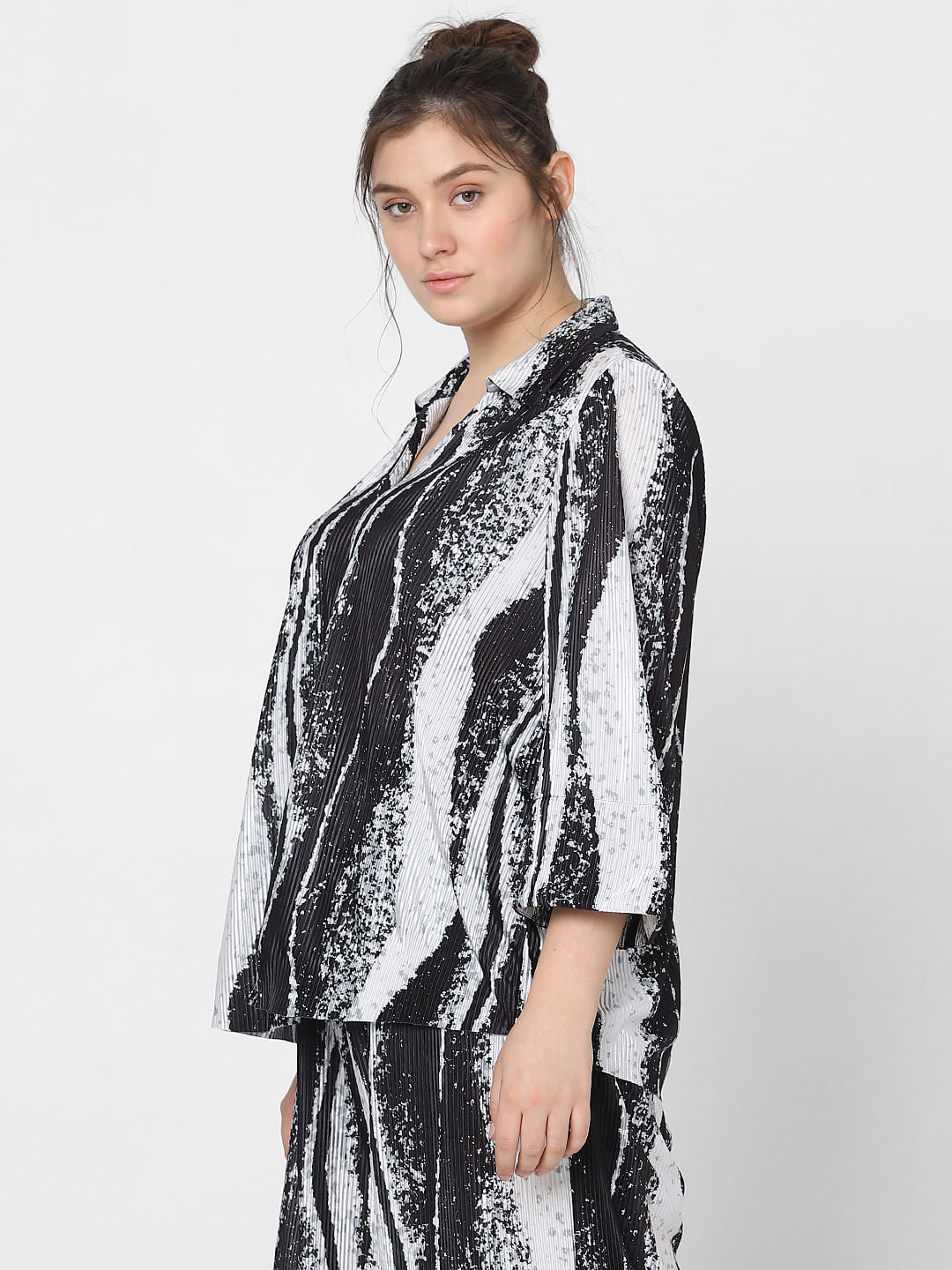 Curve Black Printed Pleated Co-Ord Set Shirt