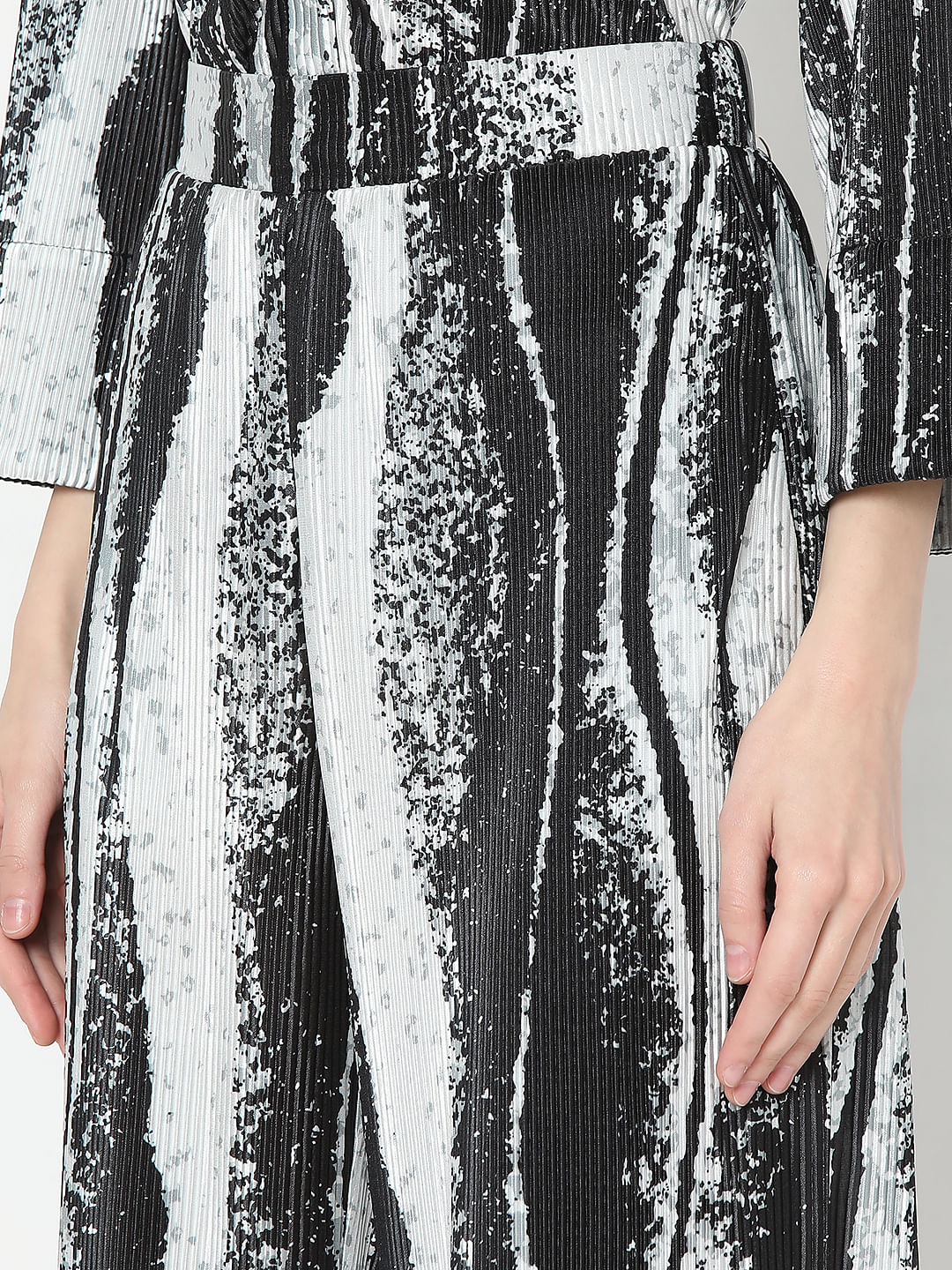 Black Printed Pleated Co-Ord Set Pants