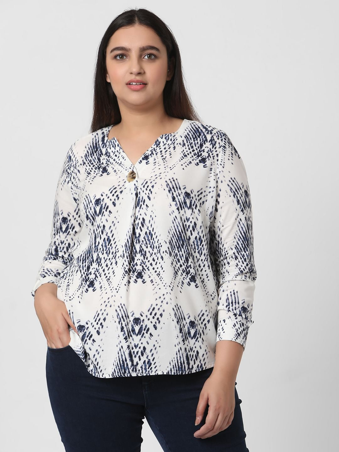 Curve White Abstract Print Top