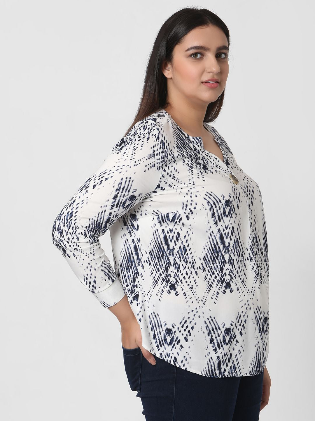 Curve White Abstract Print Top