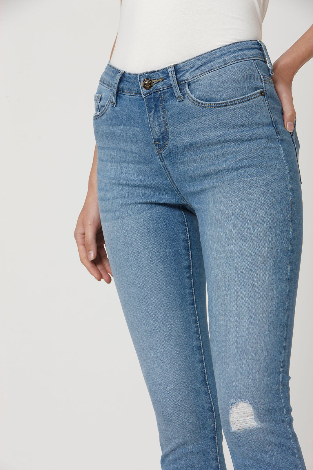 Blue Mid Rise Ripped Wendy Wendy Skinny Jeans
