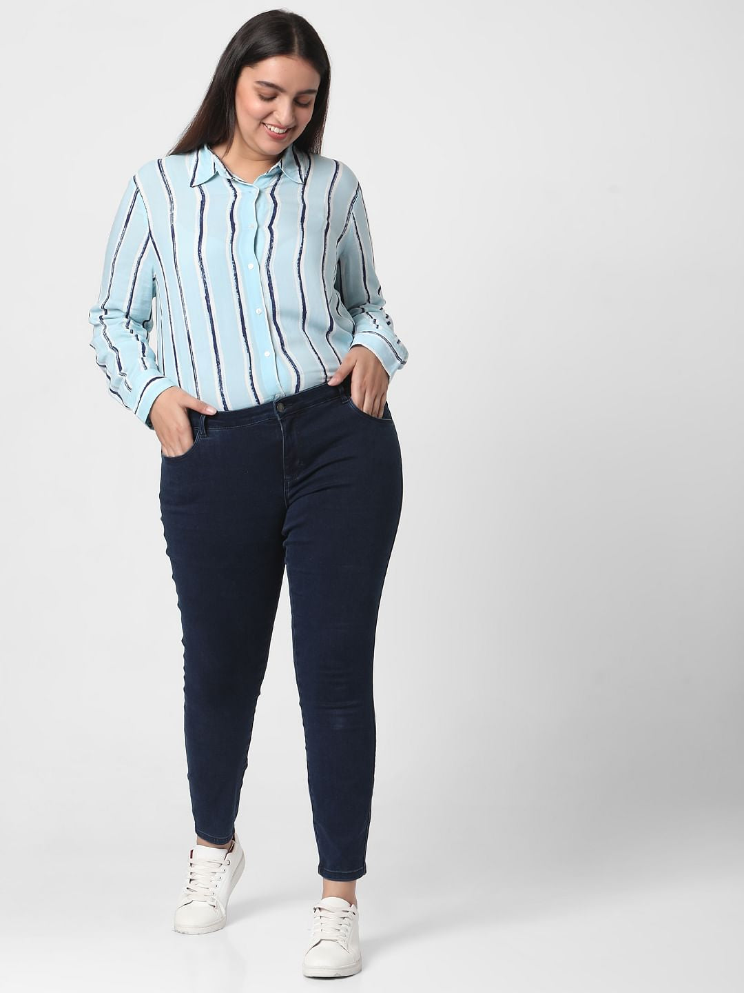Curve Dark Blue Mid Rise Wendy Skinny Jeans