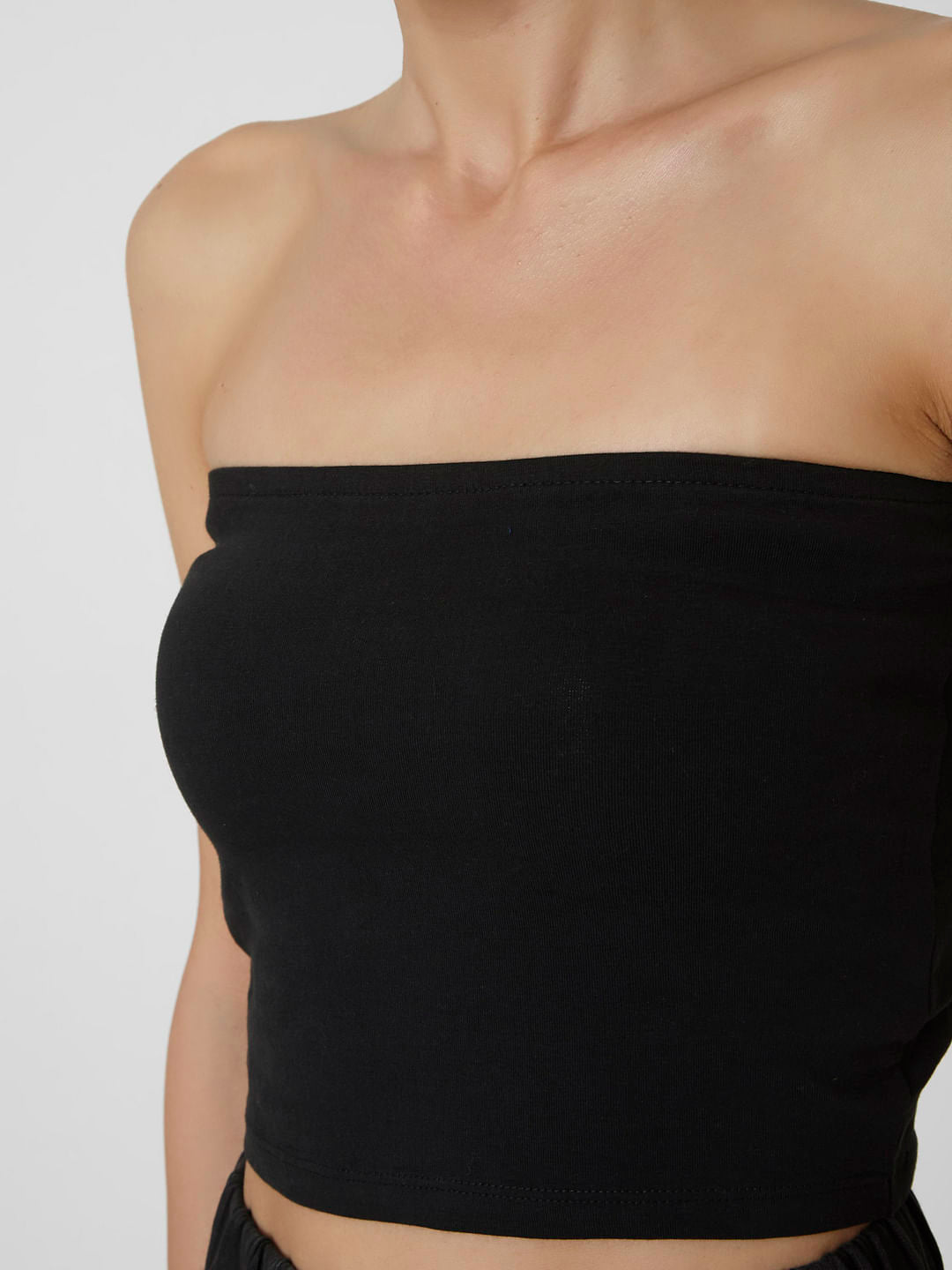 Black Cropped Bandeau