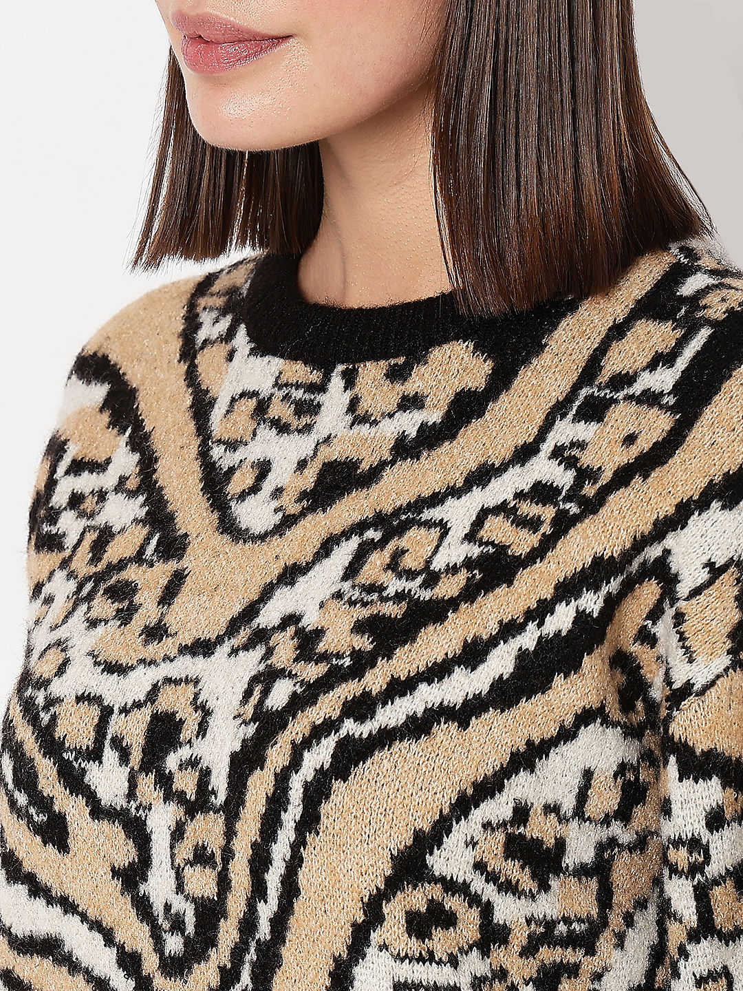 Black & Beige Printed Pullover