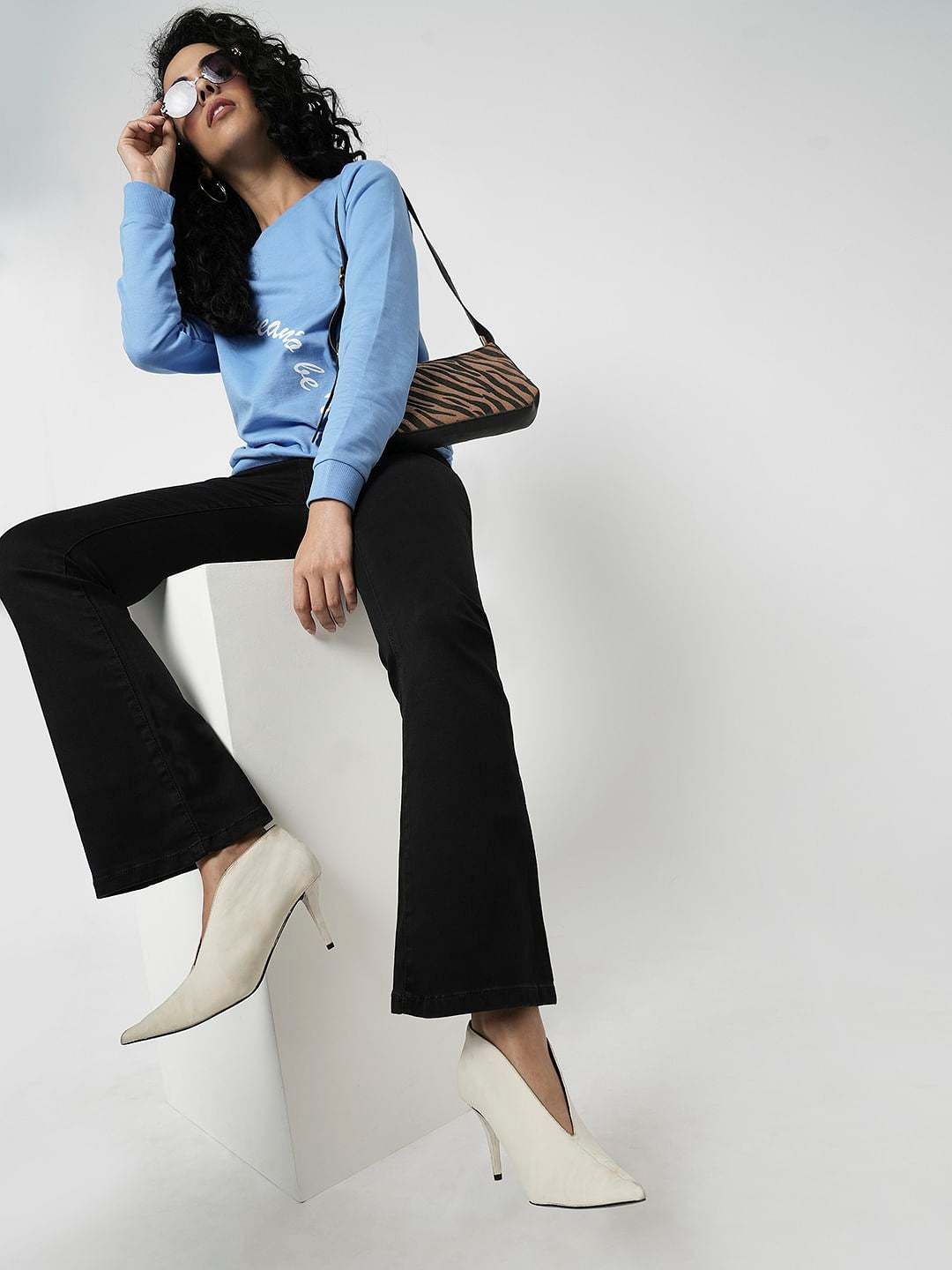 I.Scenery By Vero Moda Black Mid Rise Bootcut Jeans - 26